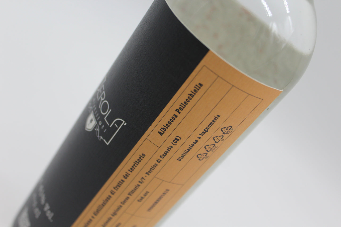 etichetta di B•VITAE Albicocca Pellecchiella acquavite di frutta artigianale 100% italiana