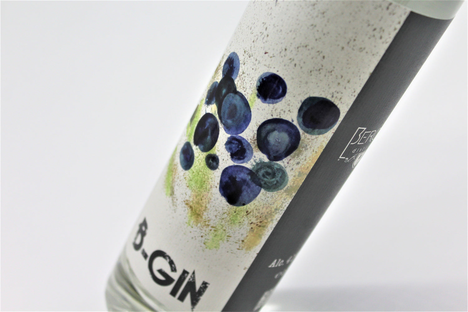 IL GIN - Berolá distillati P.IVA 07167331219