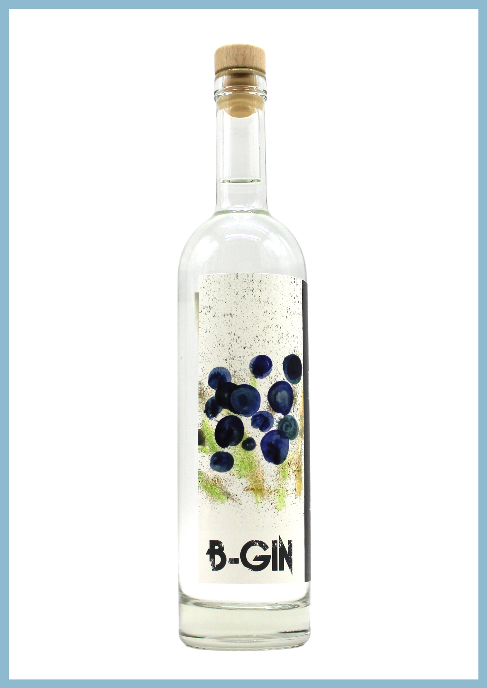 bottiglia di B•GIN un gin artigianale  100% ginepro 