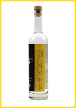 Carica l&#39;immagine nel visualizzatore di Gallery, bottiglia di B•VITAE Percoca acquavite di frutta artigianale 100% italiana 
